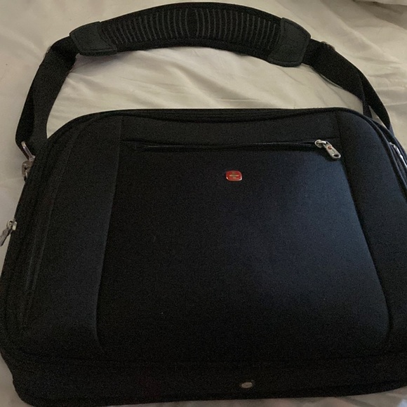 SwissGear Unisex Messenger travel Computer bag - Picture 1 of 6